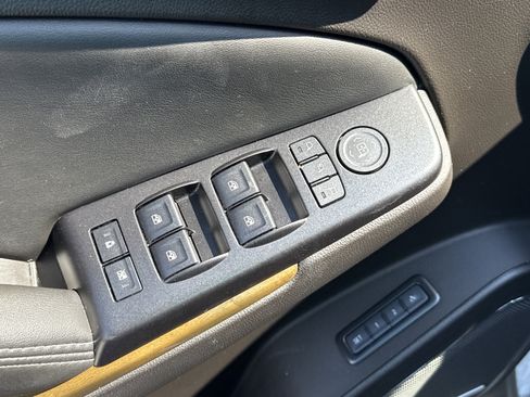 Used 2017 GMC Yukon Denali w/ Open Road Package image 44