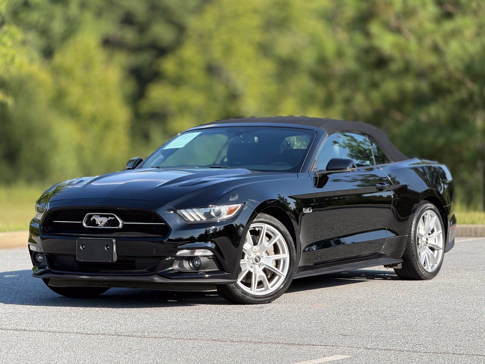 Used 2015 Ford Mustang GT Premium w/ Equipment Group 401A RWD image 8