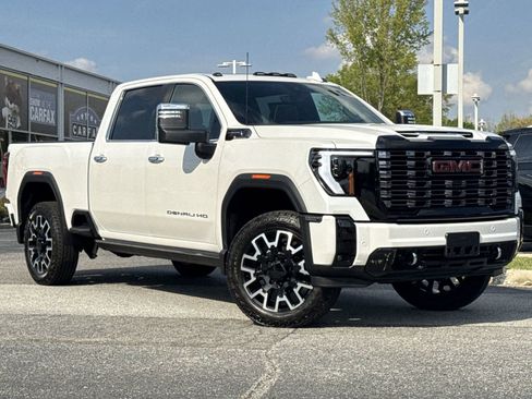 Certified 2025 GMC Sierra 2500 Denali Ultimate AWD/4WD image 2