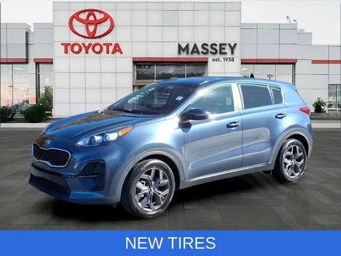 Used 2022 Kia Sportage LX w/ LX FWD Value Edition Package image 7