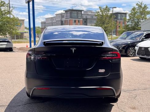 Used 2022 Tesla Model X Plaid AWD/4WD image 5