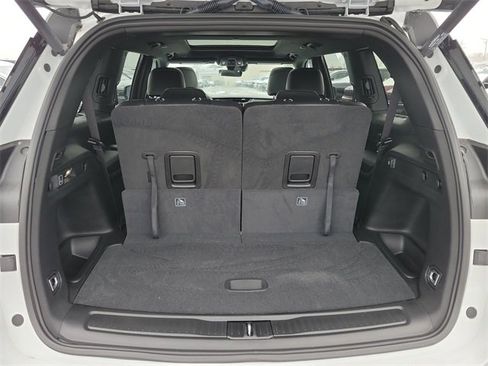 New 2025 Jeep Grand Cherokee L Limited w/ Trailer Tow Package image 30