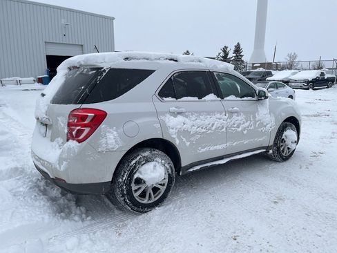 Used 2017 Chevrolet Equinox LT w/ Convenience Package image 5