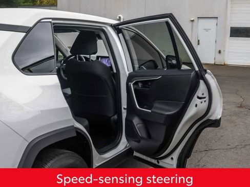 Used 2024 Toyota RAV4 LE AWD/4WD image 19