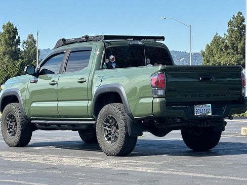 Used 2020 Toyota Tacoma TRD Pro AWD/4WD image 6
