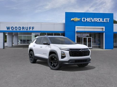 New 2027 Chevrolet Equinox LT w/ Convenience Package II FWD image 1
