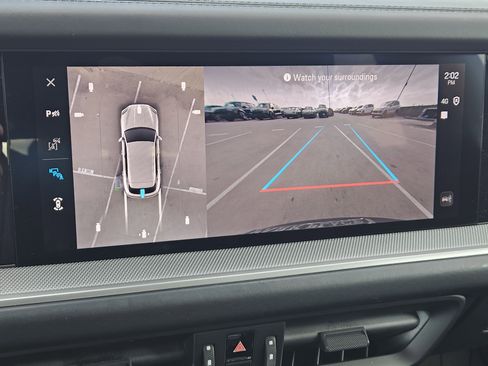 Certified 2025 Porsche Cayenne E-Hybrid image 18