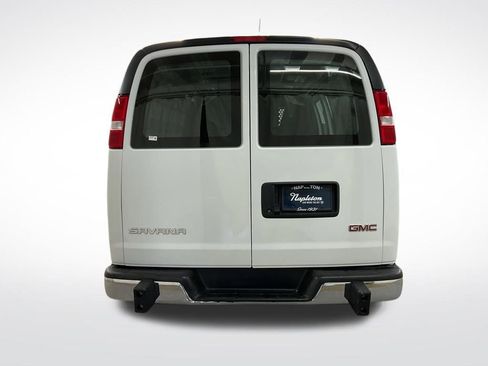 Used 2024 GMC Savana 2500 w/ Driver Convenience Package RWD image 19
