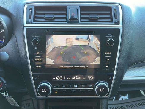 Used 2018 Subaru Outback 2.5i Premium AWD/4WD image 22