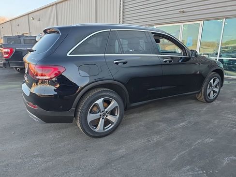 Used 2022 Mercedes-Benz GLC 300 4MATIC image 5