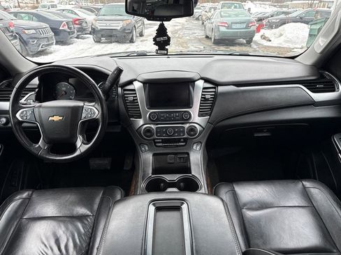 Used 2017 Chevrolet Tahoe LT AWD/4WD image 19