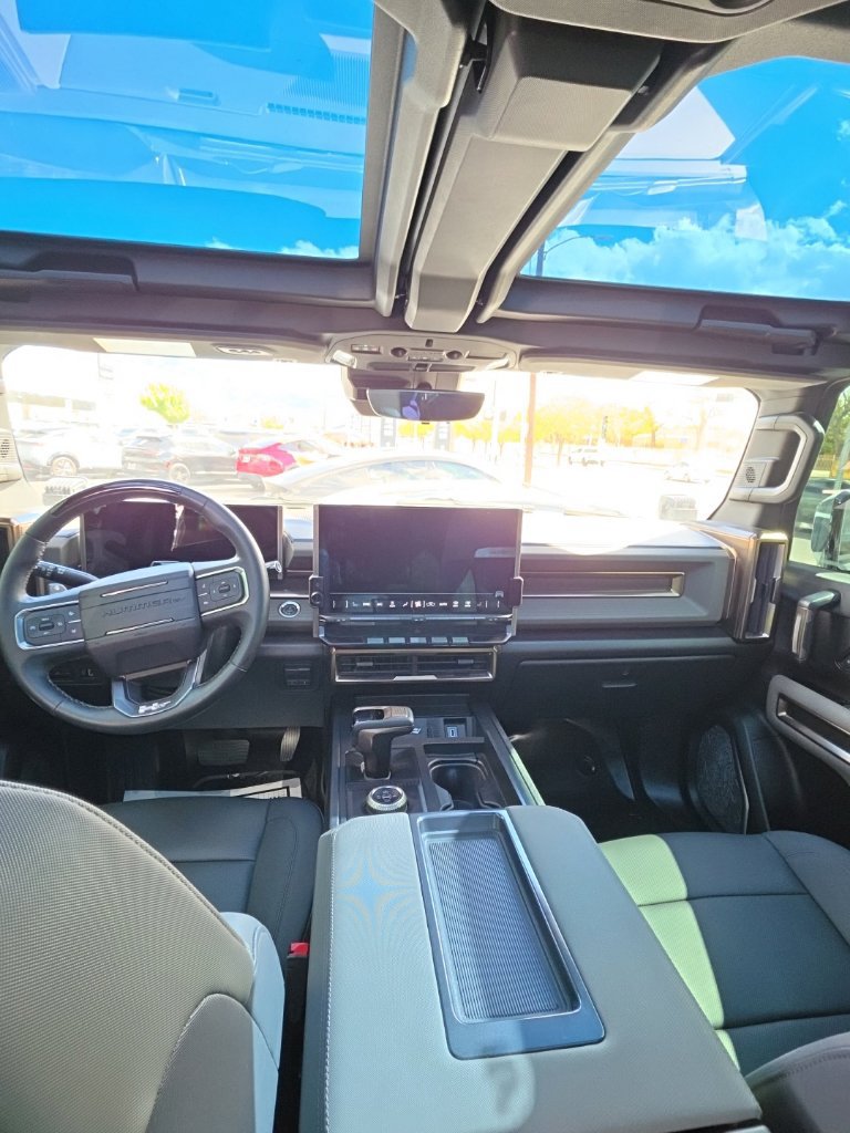 Used 2024 GMC Hummer EV 3X w/ LPO, Illumination Package AWD/4WD image 7