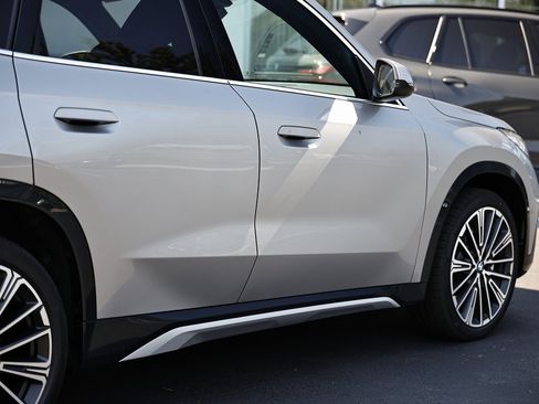 New 2026 BMW X1 xDrive28i w/ Convenience Package image 5