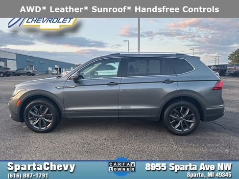 Used 2022 Volkswagen Tiguan SE image 6