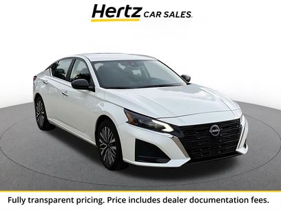 Used 2025 Nissan Altima 2.5 SV