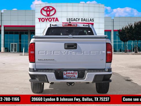 Used 2021 Chevrolet Colorado LT w/ Fleet Safety Package image 8