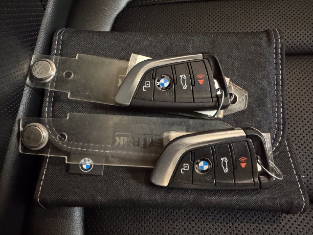 Used 2023 BMW 330e w/ Driving Assistance Package RWD image 27
