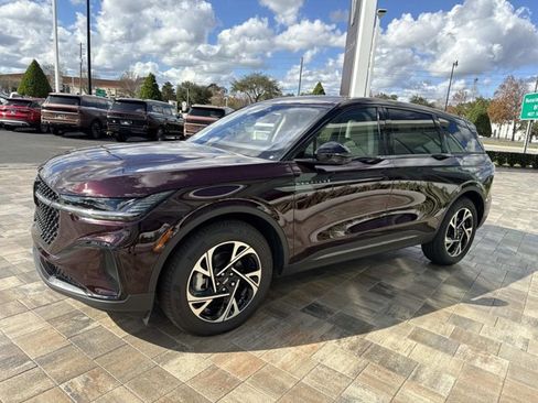 New 2025 Lincoln Nautilus Premier w/ Jet Appearance Package image 5