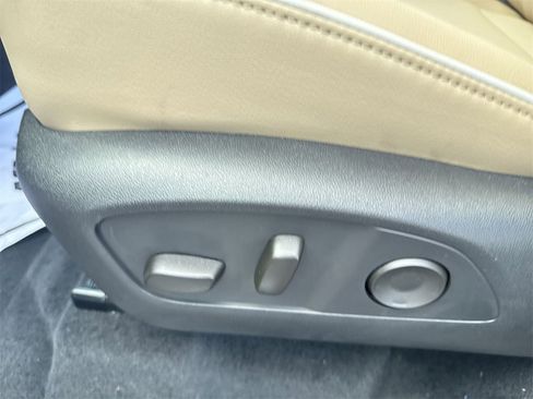 New 2026 Buick Enclave Preferred w/ Power Package image 18