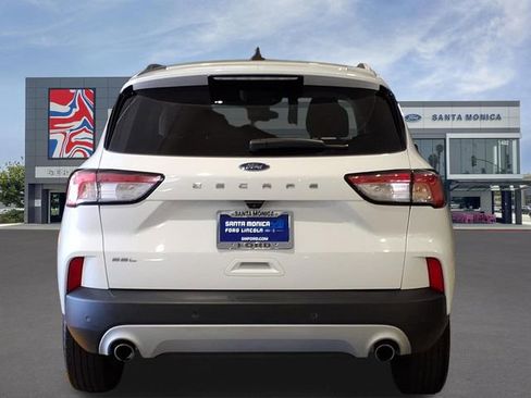 Used 2021 Ford Escape SEL FWD image 3