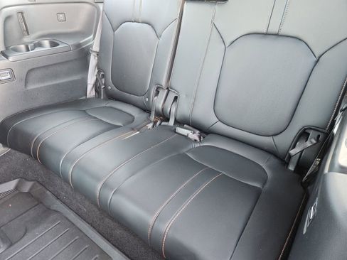 Used 2023 Honda Pilot TrailSport image 35