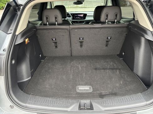 Used 2025 Buick Encore GX Preferred FWD image 31
