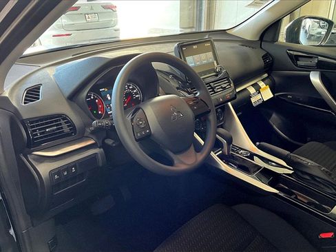 New 2026 Mitsubishi Eclipse Cross LE image 6