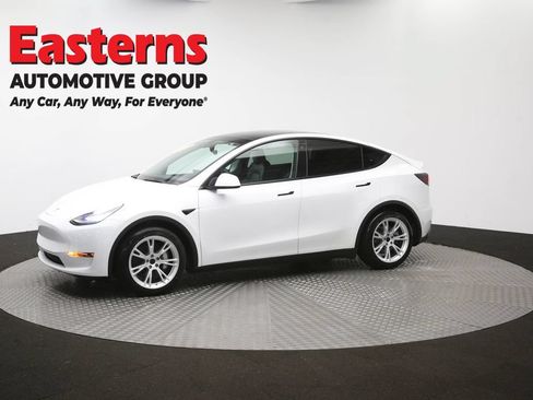 Used 2021 Tesla Model Y Long Range AWD/4WD image 53