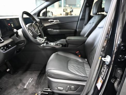 Used 2023 Kia Sportage X-Line w/ X-Line Premium Package image 9