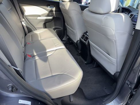 Used 2015 Honda CR-V Touring image 19