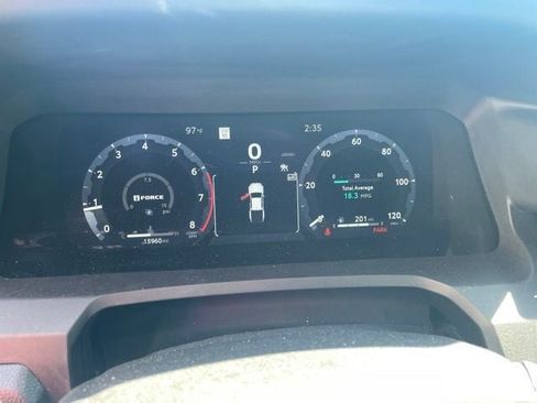 Certified 2024 Toyota Tacoma TRD Off-Road AWD/4WD image 6