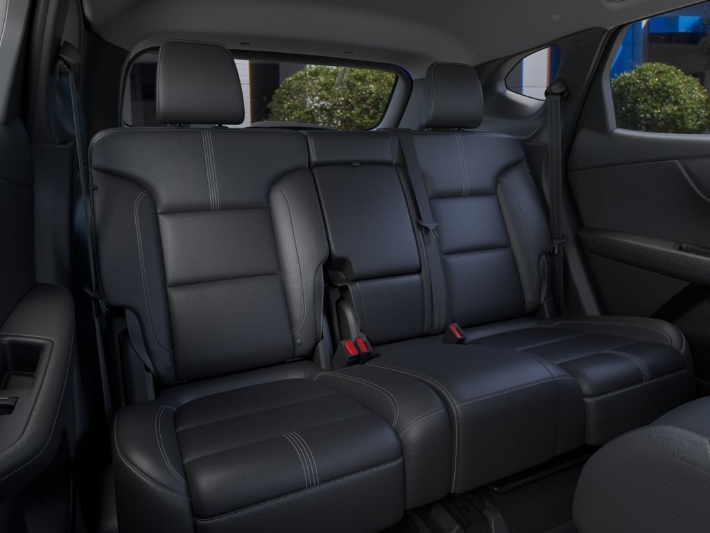 New 2026 Chevrolet Blazer LT w/ Sound & Technology Package FWD image 17