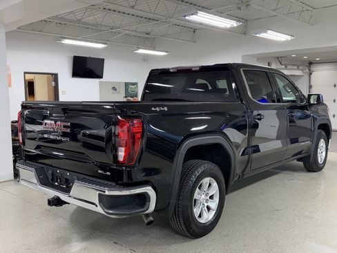 Used 2020 GMC Sierra 1500 SLE w/ SLE Value Package image 6