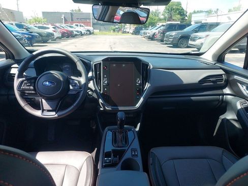 Certified 2025 Subaru Crosstrek 2.5i Limited AWD/4WD image 10
