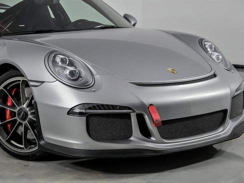 Used 2014 Porsche 911 GT3 image 3