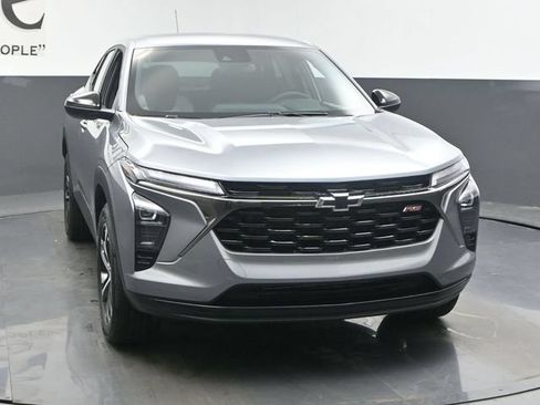 New 2026 Chevrolet Trax RS FWD image 29
