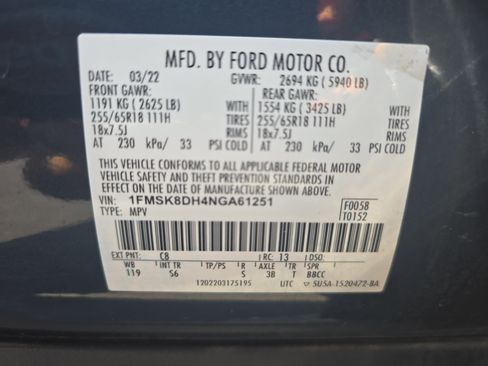 Used 2022 Ford Explorer XLT w/ Equipment Group 202A AWD/4WD image 35