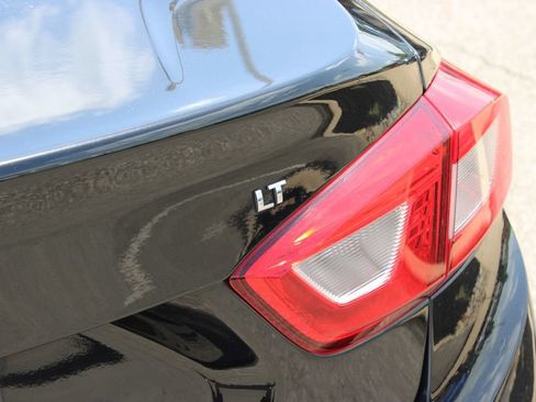 Certified 2018 Chevrolet Cruze LT FWD image 27