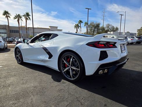 Used 2023 Chevrolet Corvette Stingray w/ Z51 Performance Package image 4