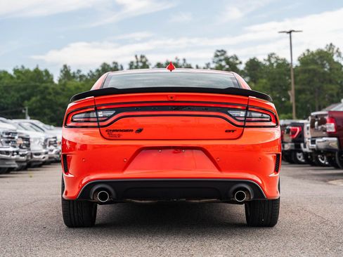 Used 2022 Dodge Charger GT w/ Blacktop Package AWD/4WD image 6