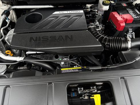 Used 2025 Nissan Rogue SV FWD image 34