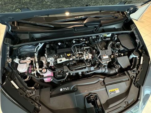 Used 2024 Toyota Prius Limited image 11