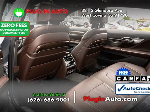 Used 2020 BMW 750i xDrive AWD/4WD image 11