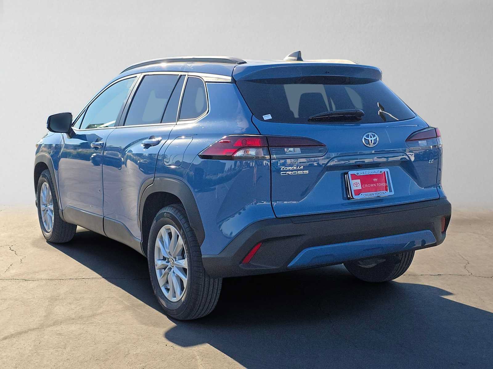 Certified 2026 Toyota Corolla Cross LE w/ Moonroof Package FWD image 5