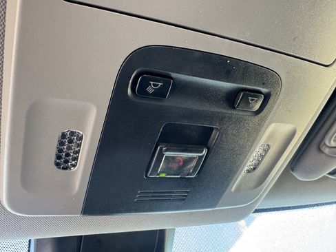 Certified 2021 Toyota Camry SE FWD image 37