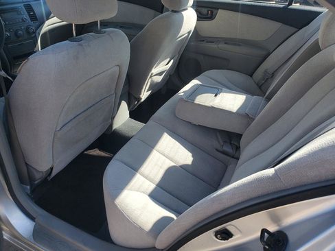 Used 2007 Kia Optima LX FWD image 12