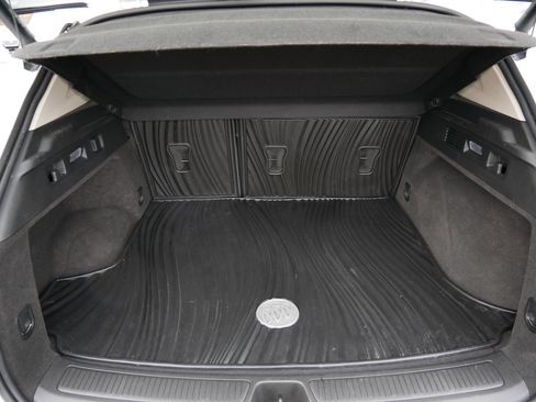 Used 2023 Buick Envision Essence w/ Sport Touring Package image 18