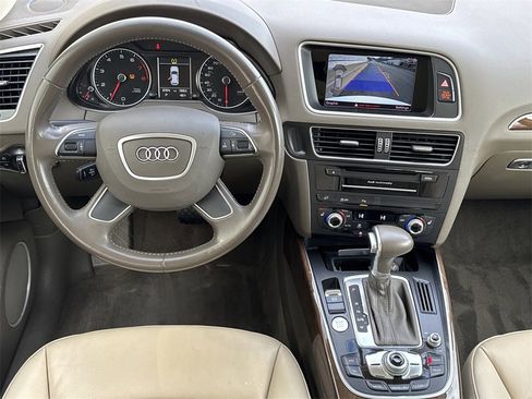 Used 2017 Audi Q5 2.0T Premium Plus image 22