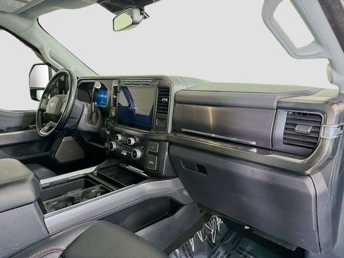 Used 2024 Ford F350 Lariat w/ Lariat Ultimate Package image 32