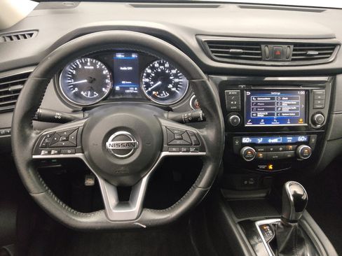 Used 2019 Nissan Rogue SV AWD/4WD image 22